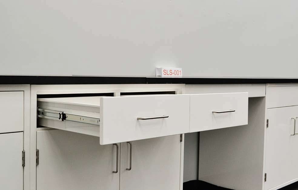 17′ Fisher American Cabinets w/ Desk