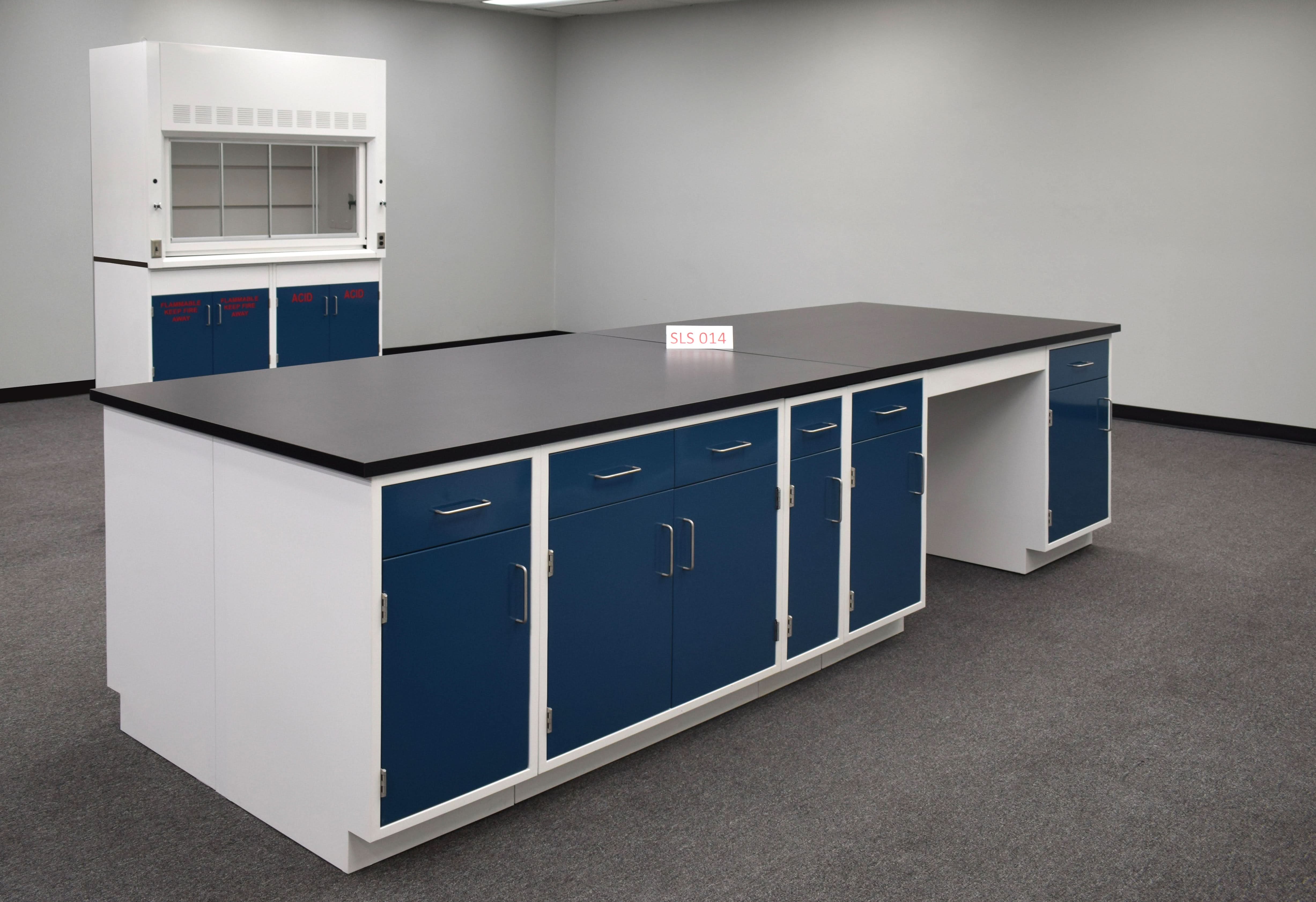 12′ Fisher American Island w/ Blue Cabinet Doors