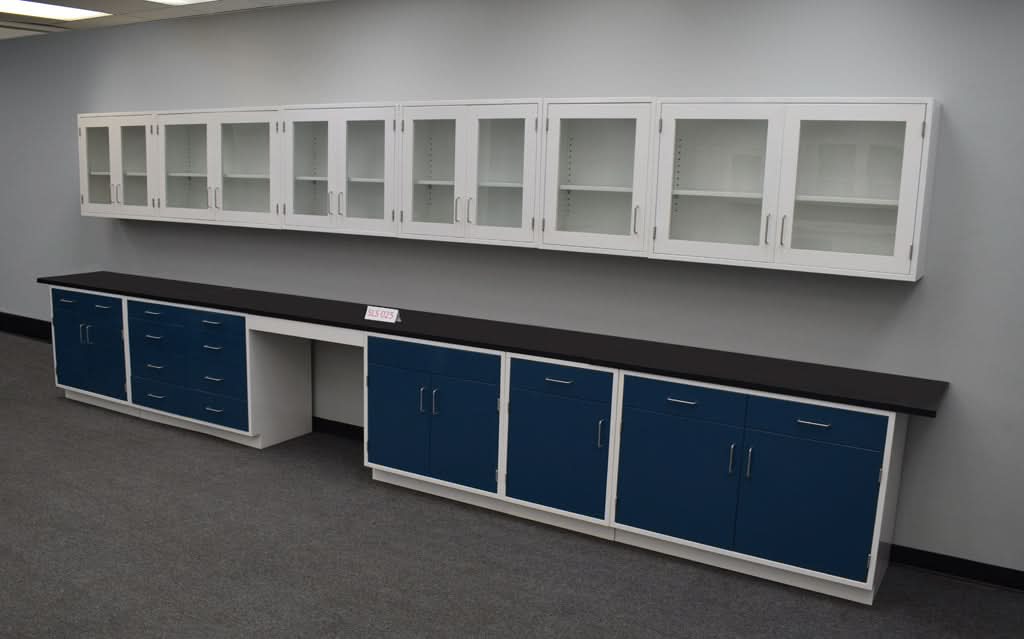 19′ Fisher American Cabinets w/ 19′ Wall Units