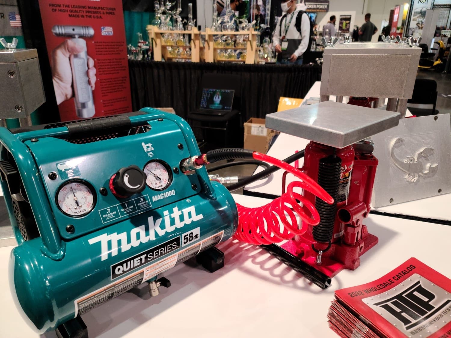 HTP High Tech PRESSES The Airforce