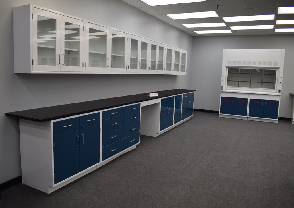 19ā² Fisher American Cabinets w/ 19ā² Wall Units