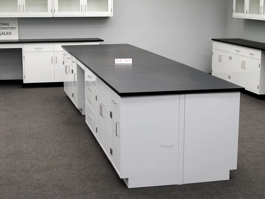 16′ Fisher American Island