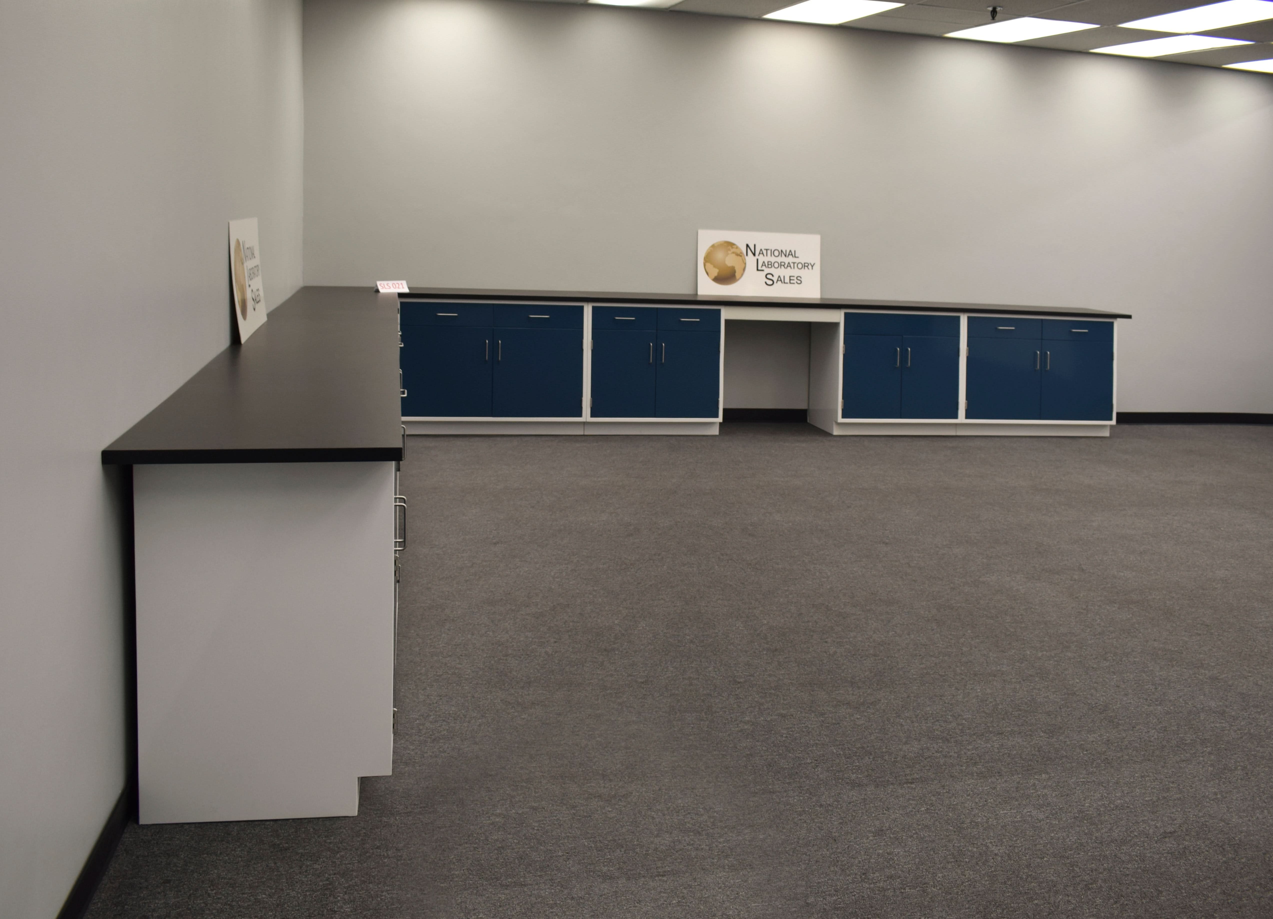 18′ x 19′ Fisher American “L” Cabinets w/ Desk Areas