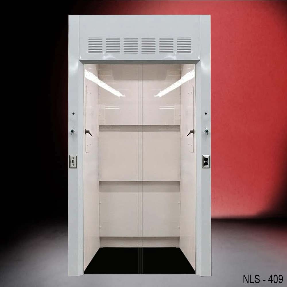 4′ x 4′ Fisher American Walk-In Fume Hood