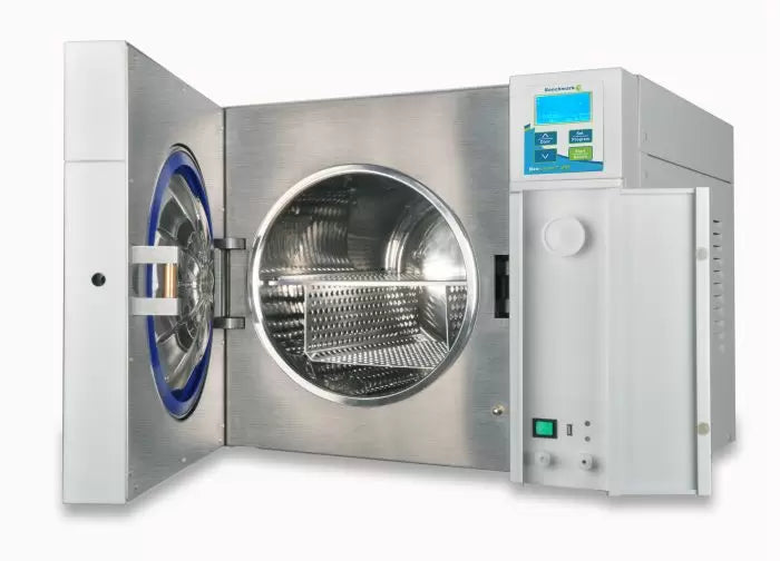 BioClaveâ„¢ 28 liter Research Autoclave
