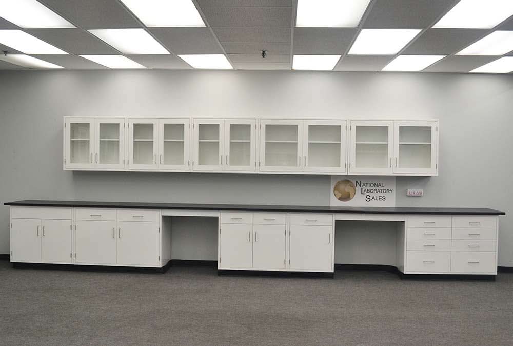 22′ Fisher American Cabinets w/ 17′ Wall Units