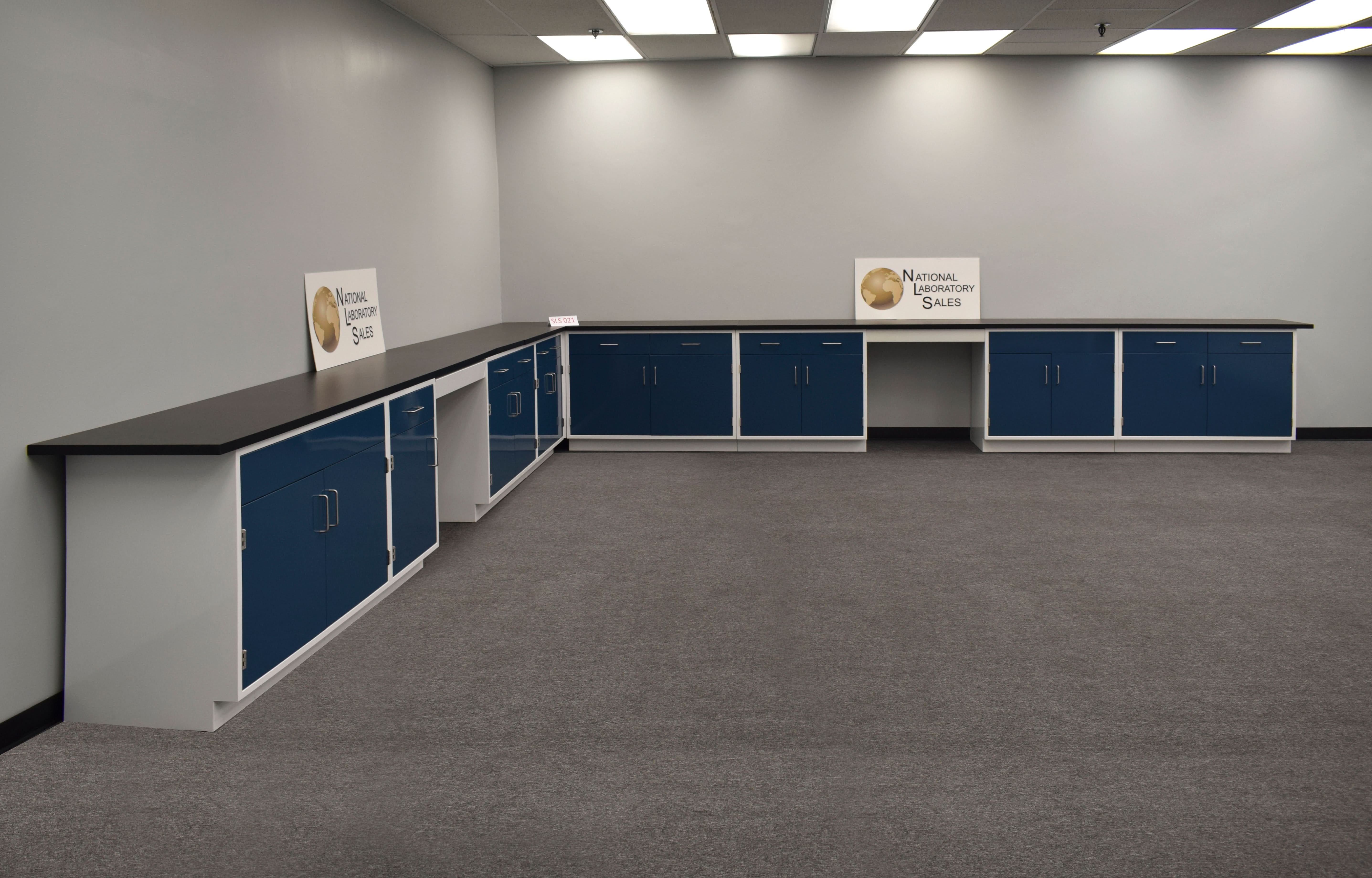 18′ x 19′ Fisher American “L” Cabinets w/ Desk Areas