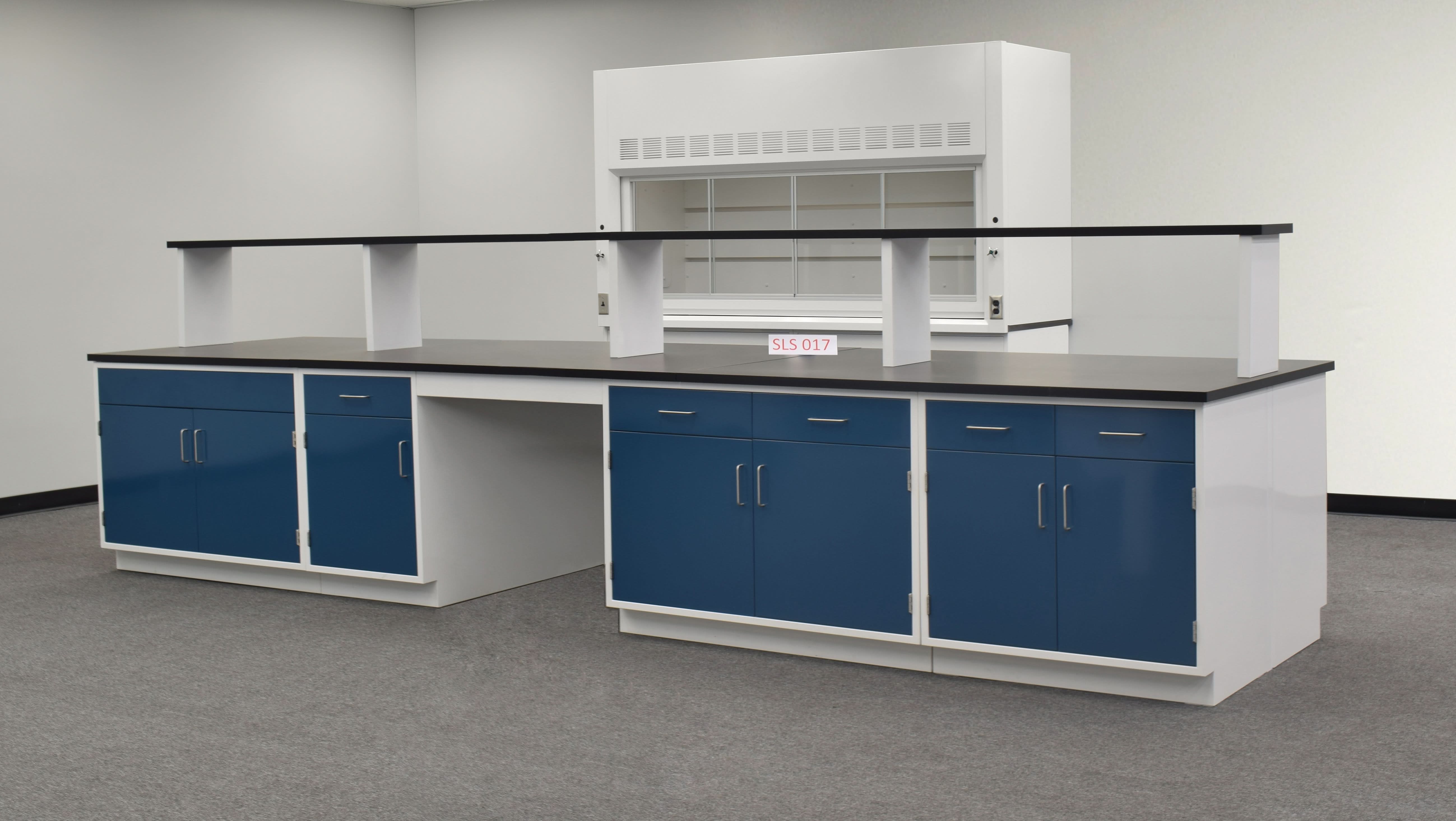 16′ Fisher American Island w/ Blue Cabinet Doors & Upper Shelving