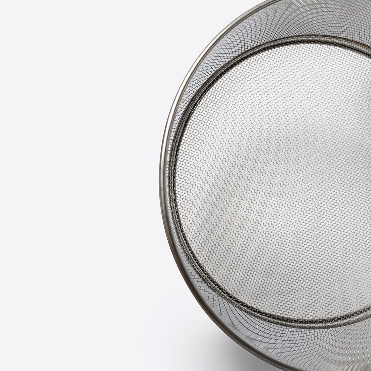 Automatic Vibrating Sifter - Mini 11.75 x 4"